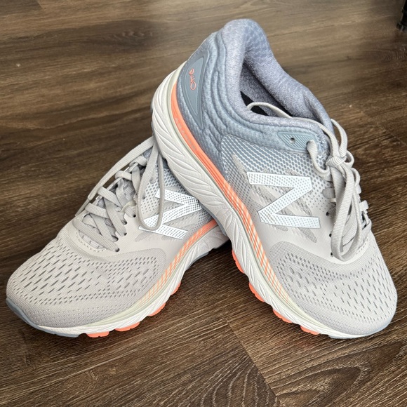 New Balance Shoes - New Balance W940GP4 Summer Fog W/Reflection snickers. New!